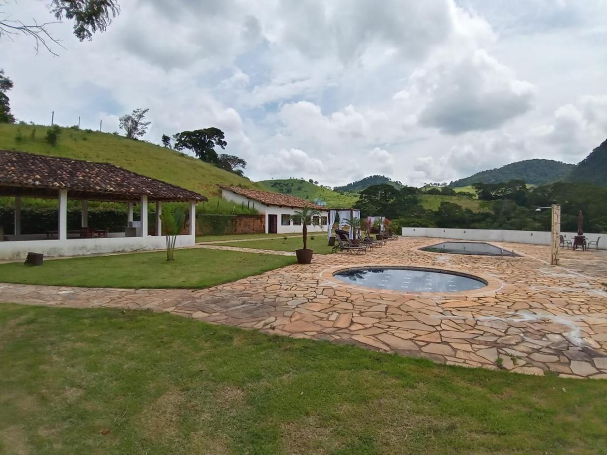 Hotel Fazenda Paciencia サンタナ・ドス・モンテス エクステリア 写真
